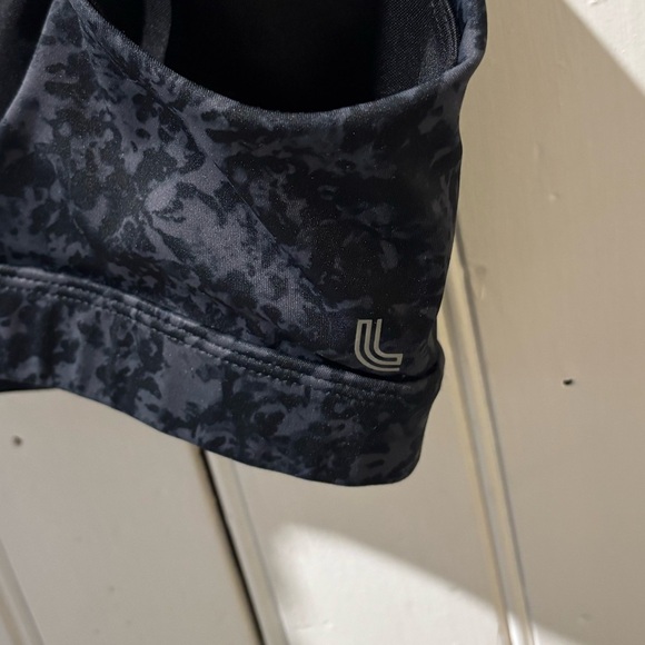 Lolë Sports Bra - Picture 9 of 9